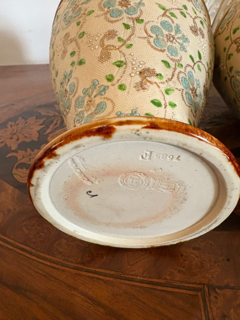 Pair of Antique Victorian Quality Doulton Vases - Image 11